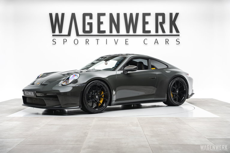 Porsche 992 GT3 Touring
