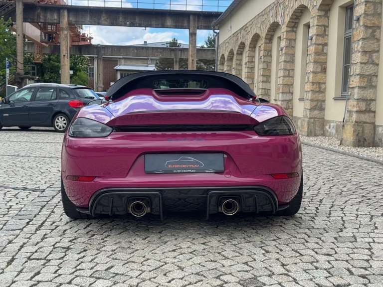 Porsche 718 Spyder RS