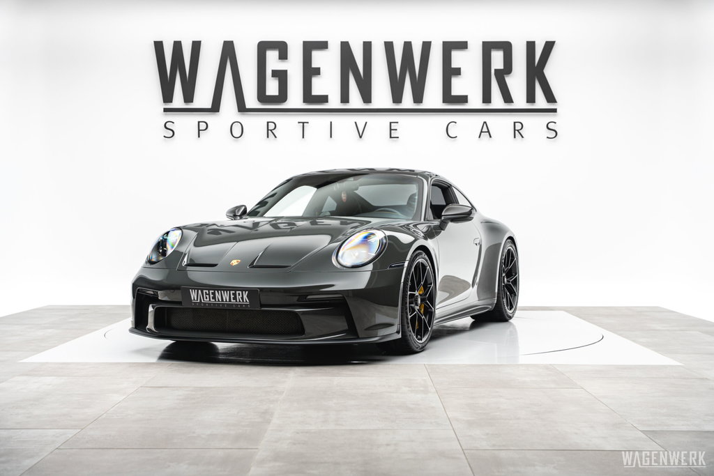 Porsche 992 GT3 Touring