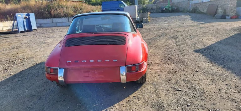 Porsche 911 S (F-Modell)