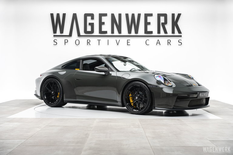 Porsche 992 GT3 Touring