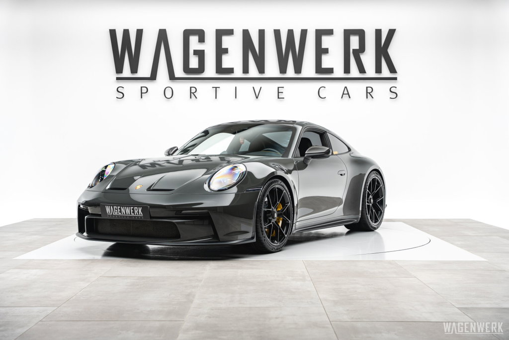 Porsche 992 GT3 Touring