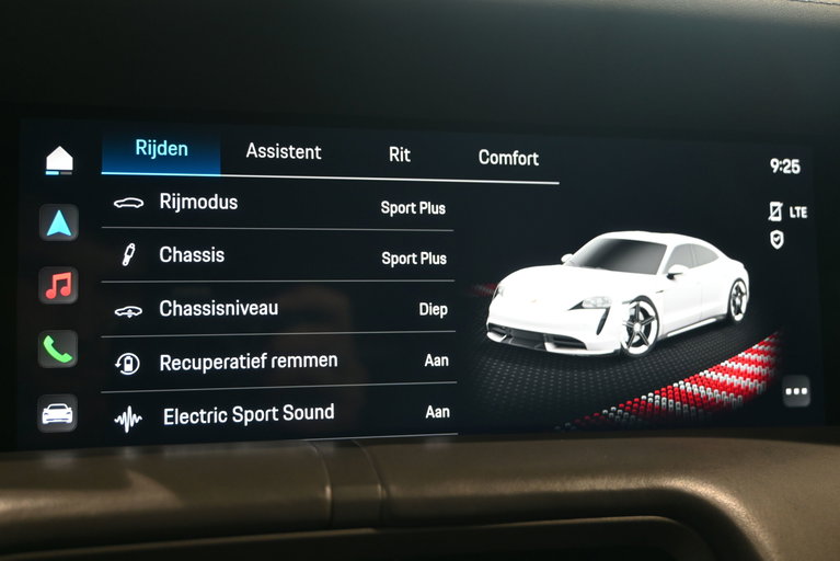 Porsche Taycan 4S