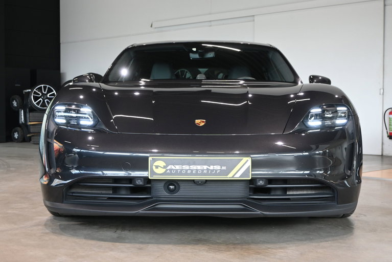 Porsche Taycan 4S