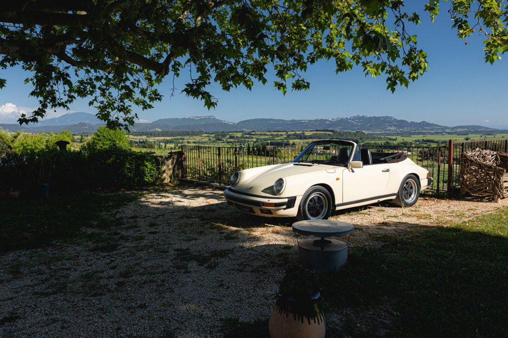Porsche 911 Carrera 3.2