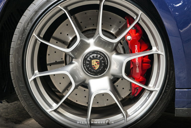 Porsche 992 Turbo