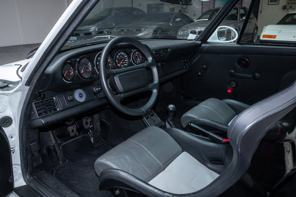 Porsche 964 Carrera RS