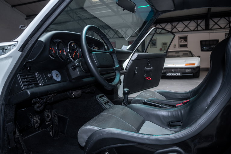 Porsche 964 Carrera RS