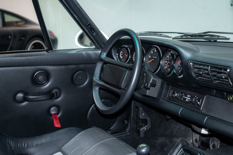 Porsche 964 Carrera RS