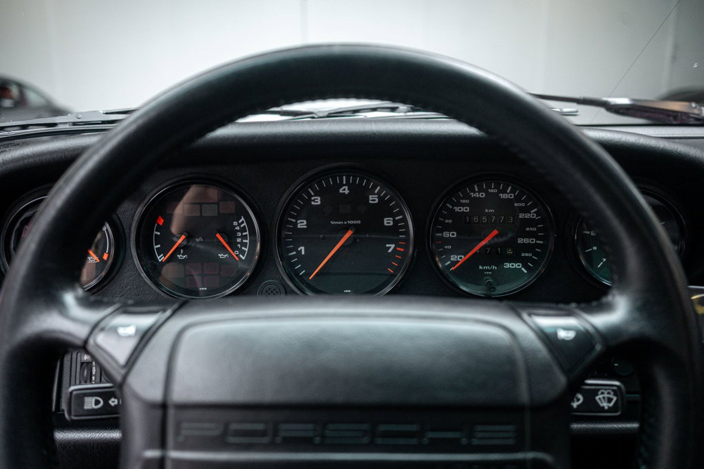 Porsche 964 Carrera 2