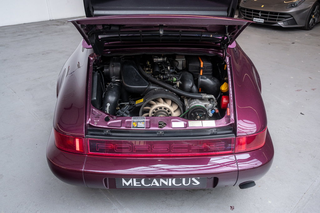 Porsche 964 Carrera 4