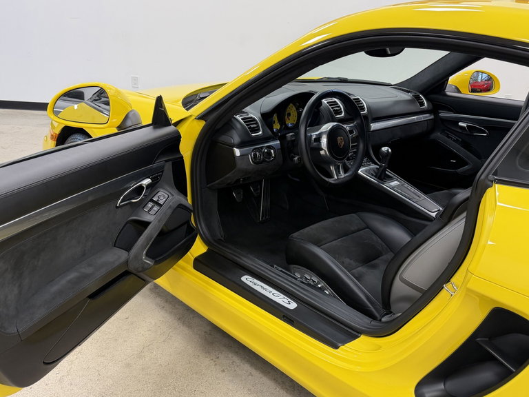 Porsche 981 Cayman GTS