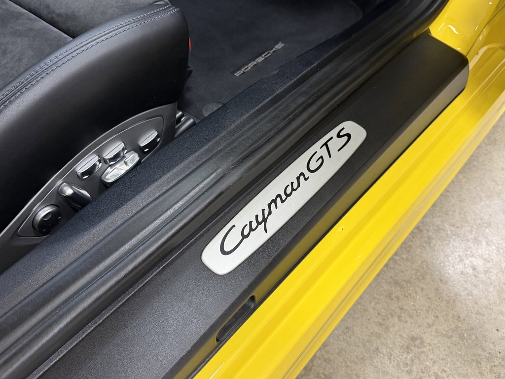 Porsche 981 Cayman GTS