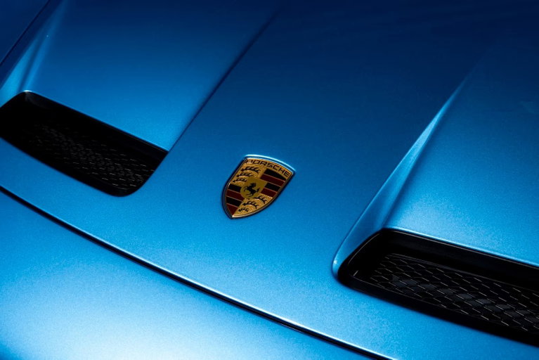 Porsche 992 GT3 Touring