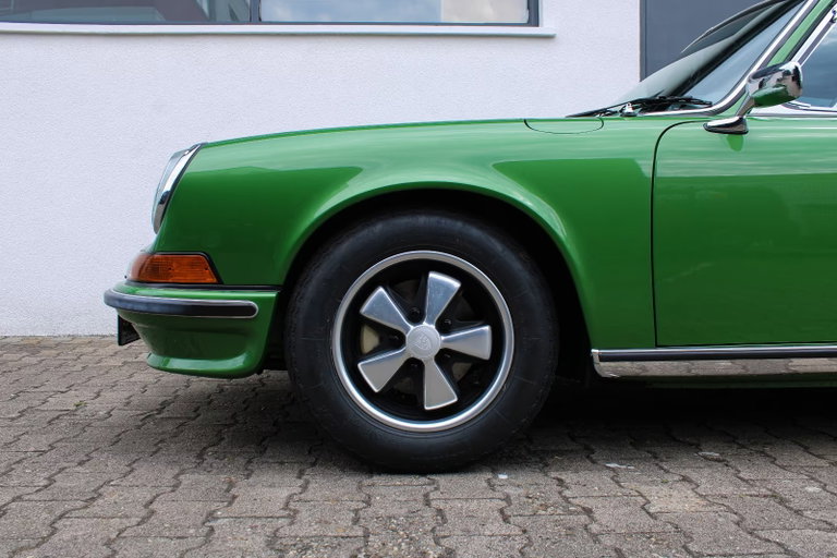 Porsche 911 E