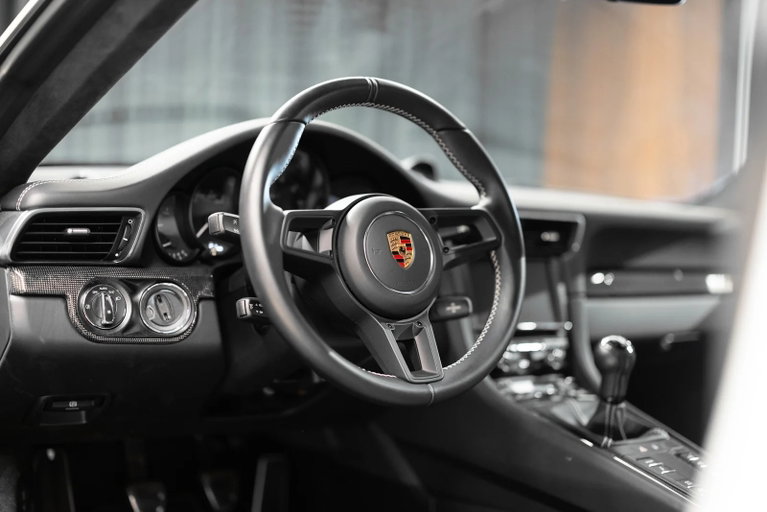 Porsche 911 R