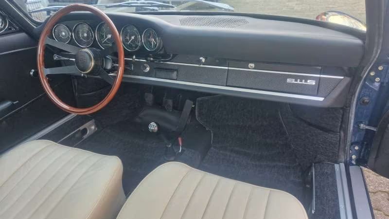 Porsche 911 S (F-Modell)