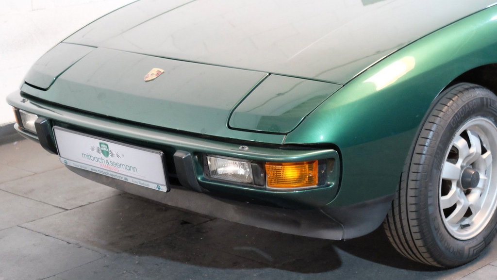Porsche 924