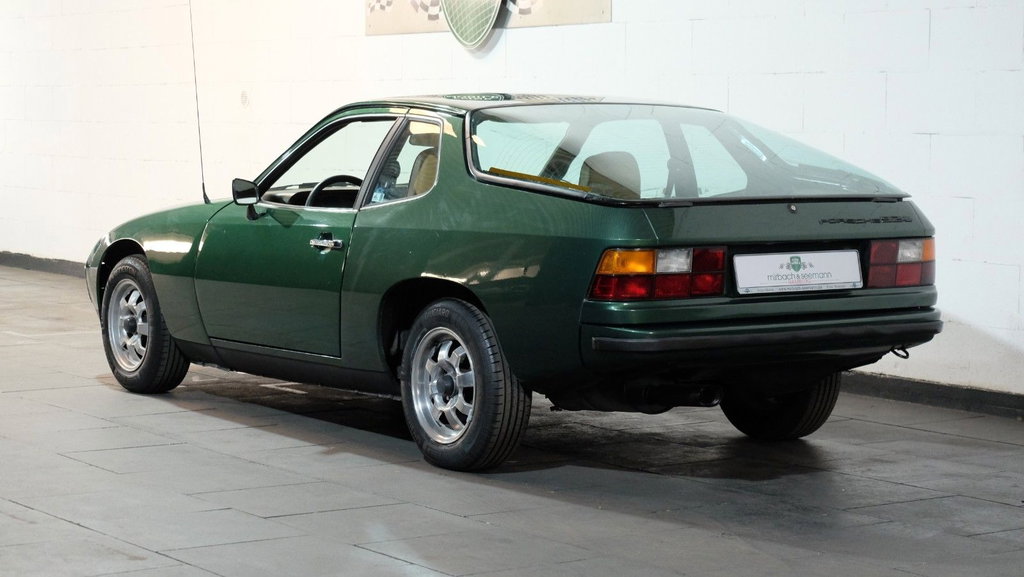 Porsche 924