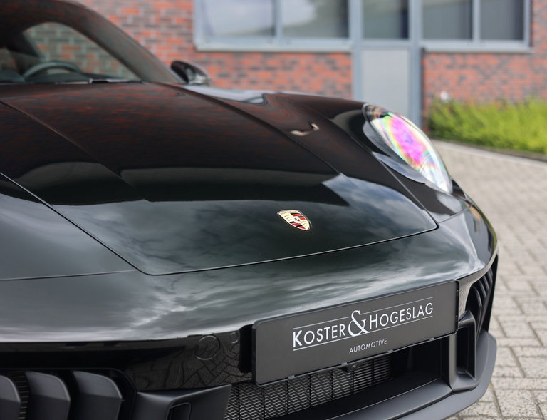 Porsche 992.2 Carrera GTS