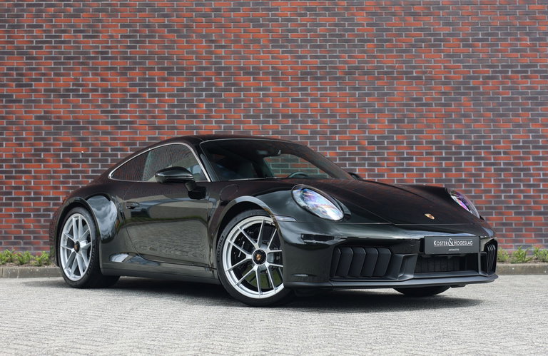 Porsche 992.2 Carrera GTS