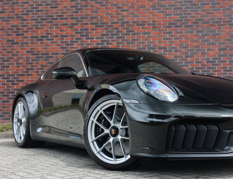 Porsche 992.2 Carrera GTS