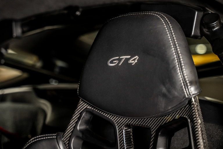 Porsche 981 Cayman GT4