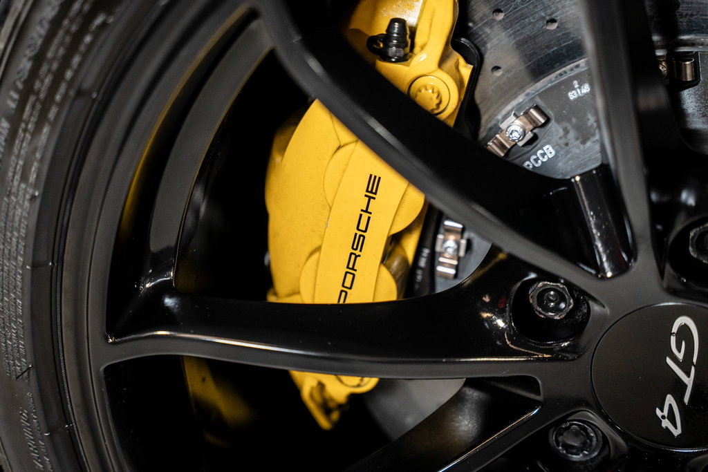 Porsche 981 Cayman GT4