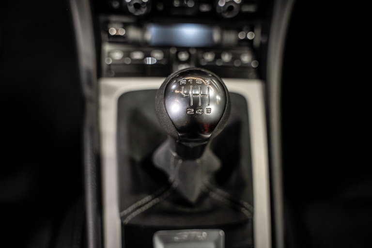 Porsche 981 Cayman GT4