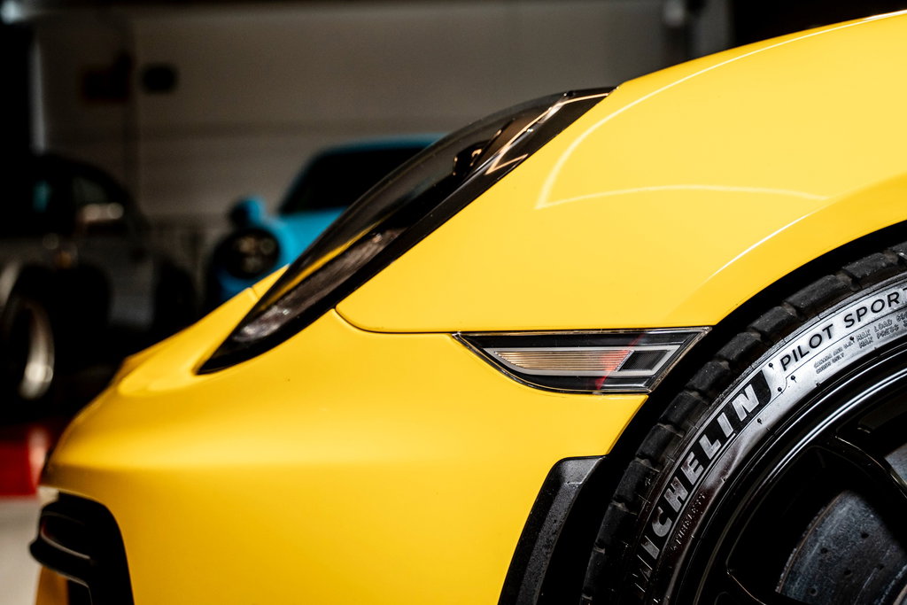Porsche 981 Cayman GT4