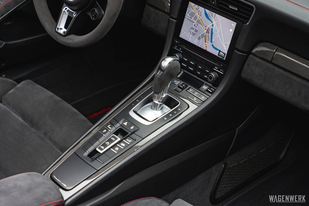 Porsche 991.2 Carrera GTS