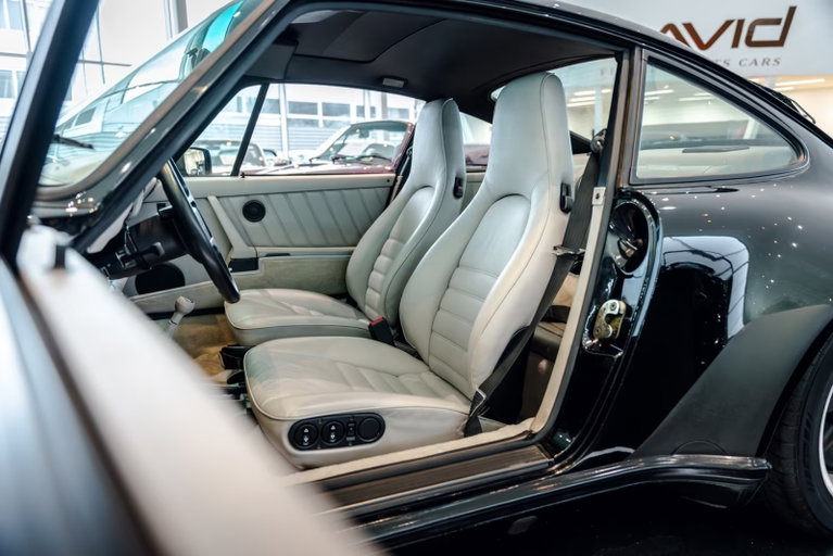 Porsche 911 Carrera 3.2 WTL