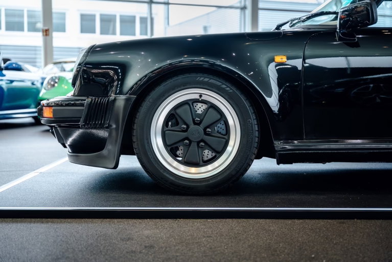 Porsche 911 Carrera 3.2 WTL