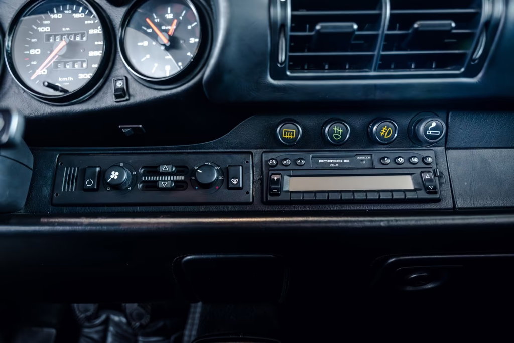Porsche 964 Carrera 2