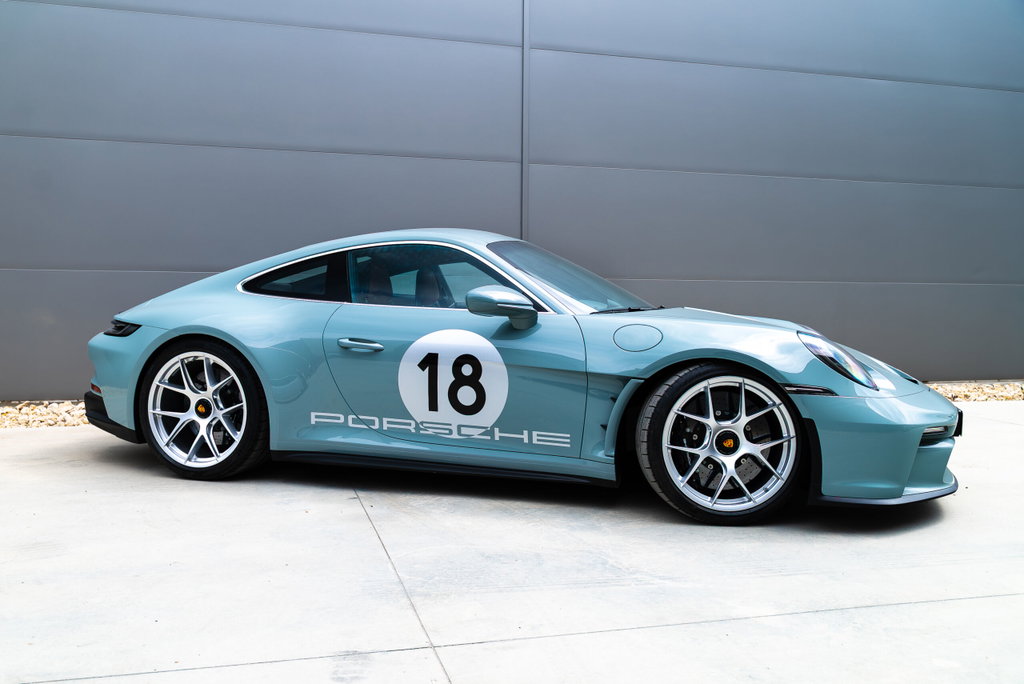 Porsche 911 S/T