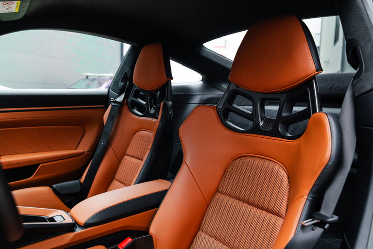 Porsche 911 S/T