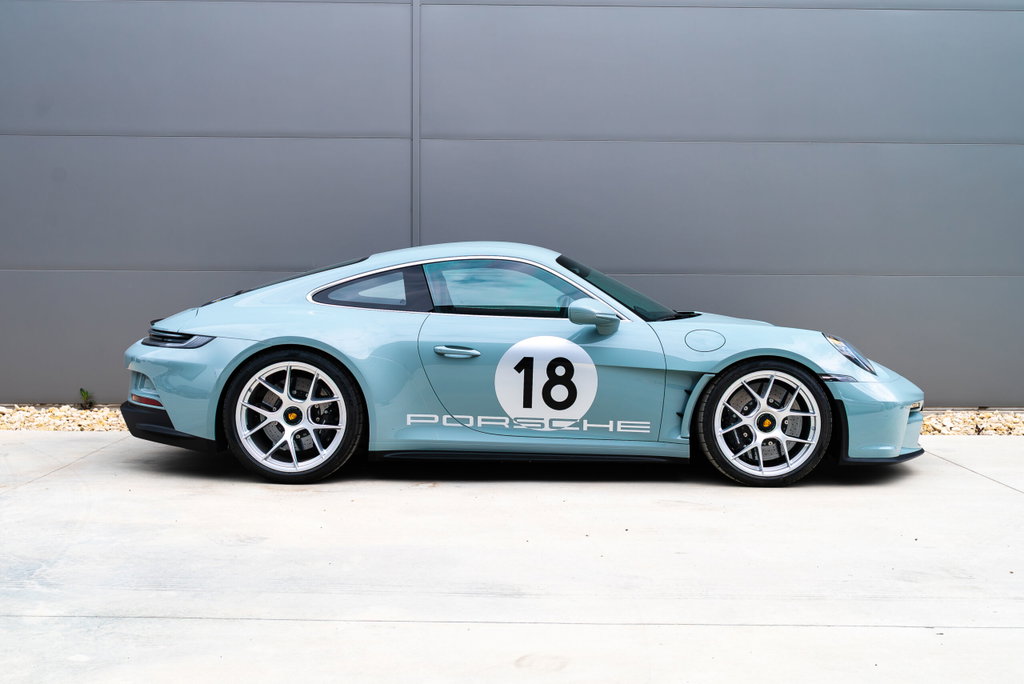 Porsche 911 S/T