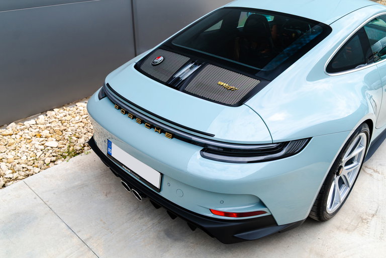 Porsche 911 S/T