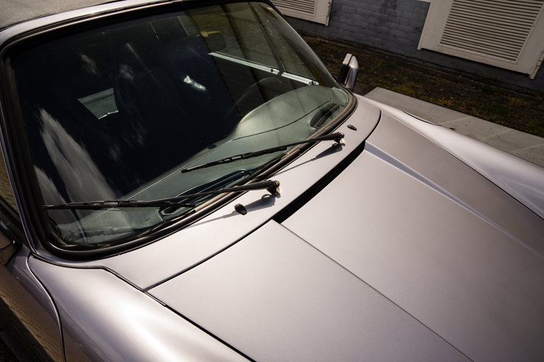 Porsche 911 Carrera 3.2 (US)