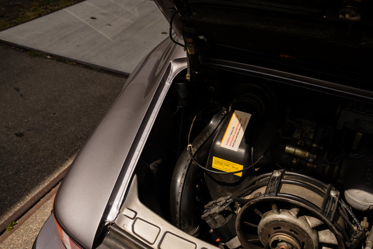 Porsche 911 Carrera 3.2 (US)