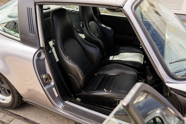 Porsche 911 Carrera 3.2 (US)