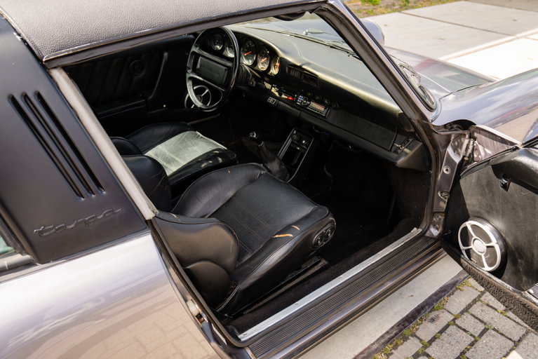 Porsche 911 Carrera 3.2 (US)