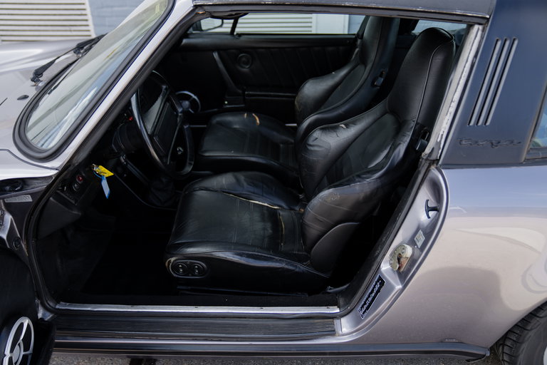 Porsche 911 Carrera 3.2 (US)