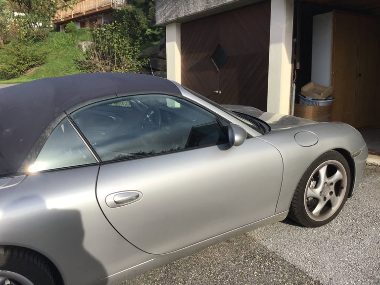 Porsche 996 Carrera 4