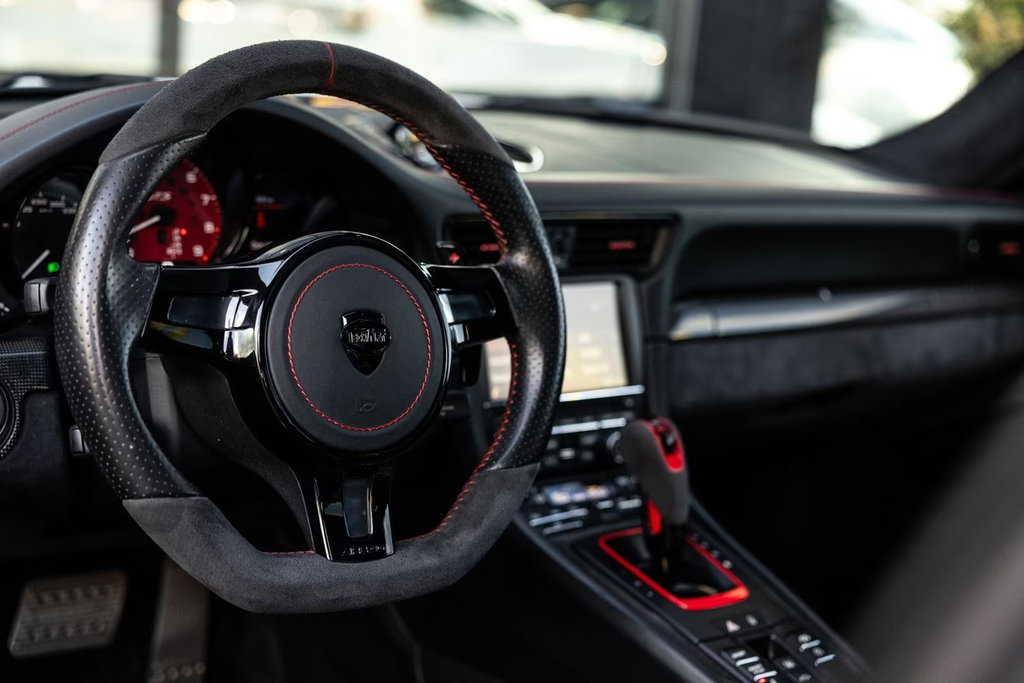 Porsche 991 Carrera GTS