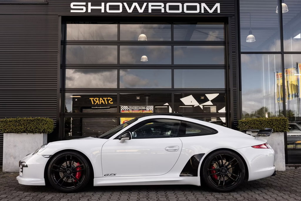 Porsche 991 Carrera GTS