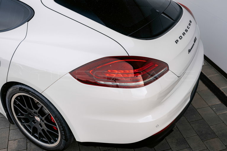Porsche Panamera GTS
