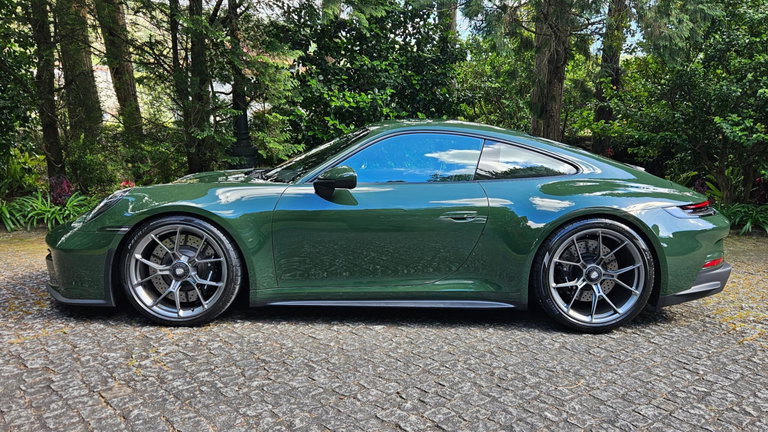 Porsche 992 GT3 Touring