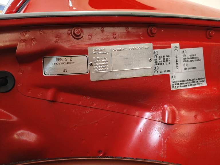 Porsche 911 Carrera 3.2