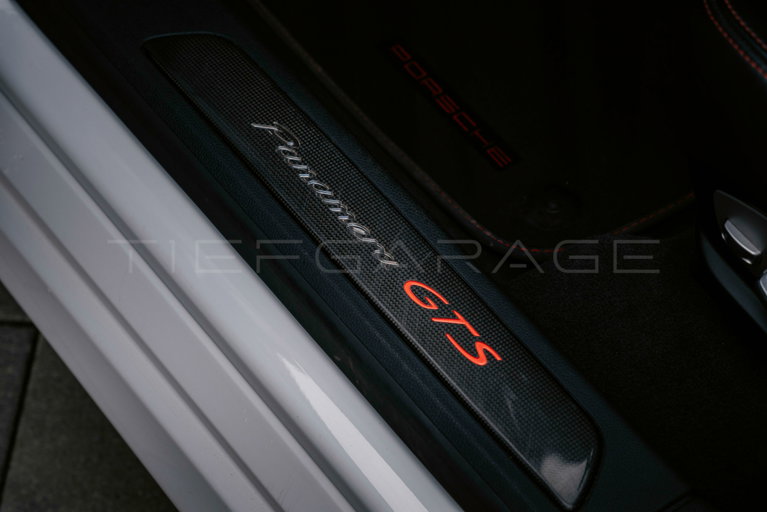 Porsche Panamera GTS